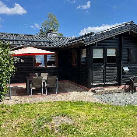 Villa Blockhaus Ferienzauber Bromskirchen Esterno foto